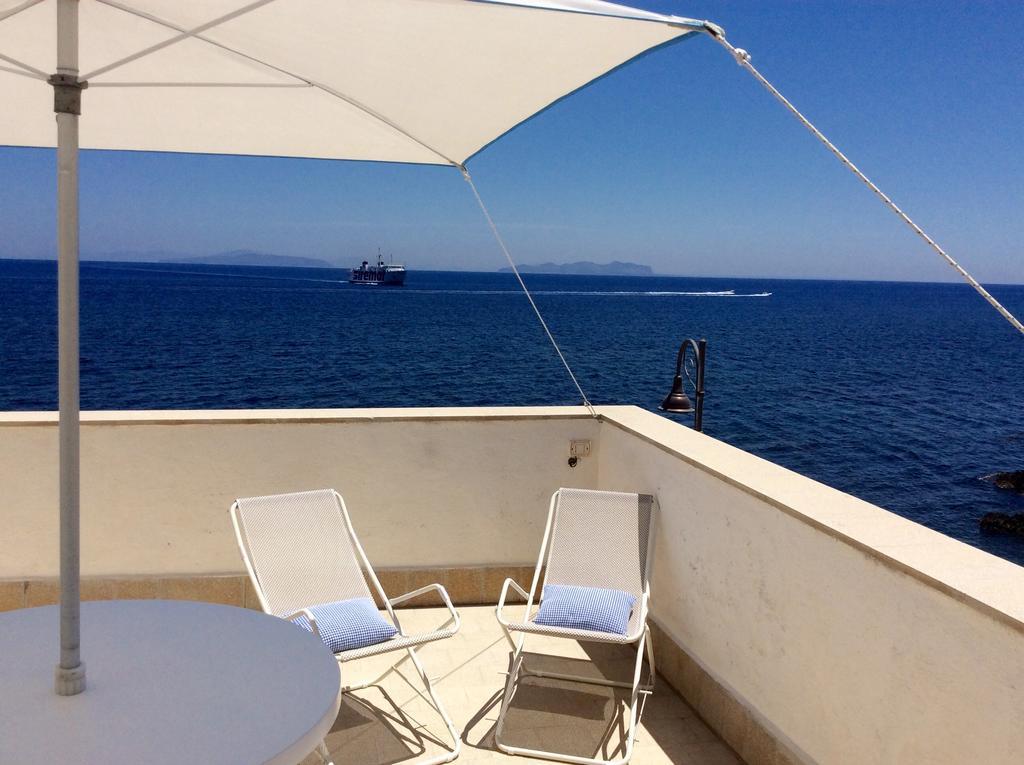 Dimora Tipica Vista Mare Apartment Marettimo Bagian luar foto